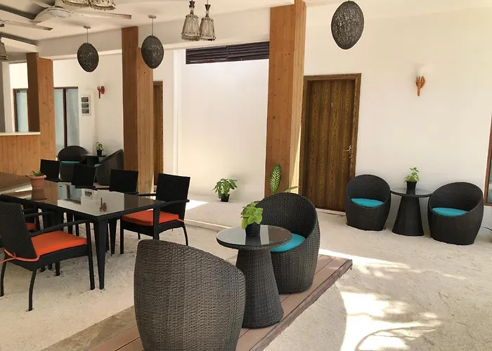 Lvis Blancura Hotel